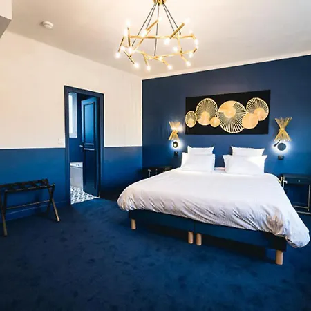 Saintchristophe * 하우덴